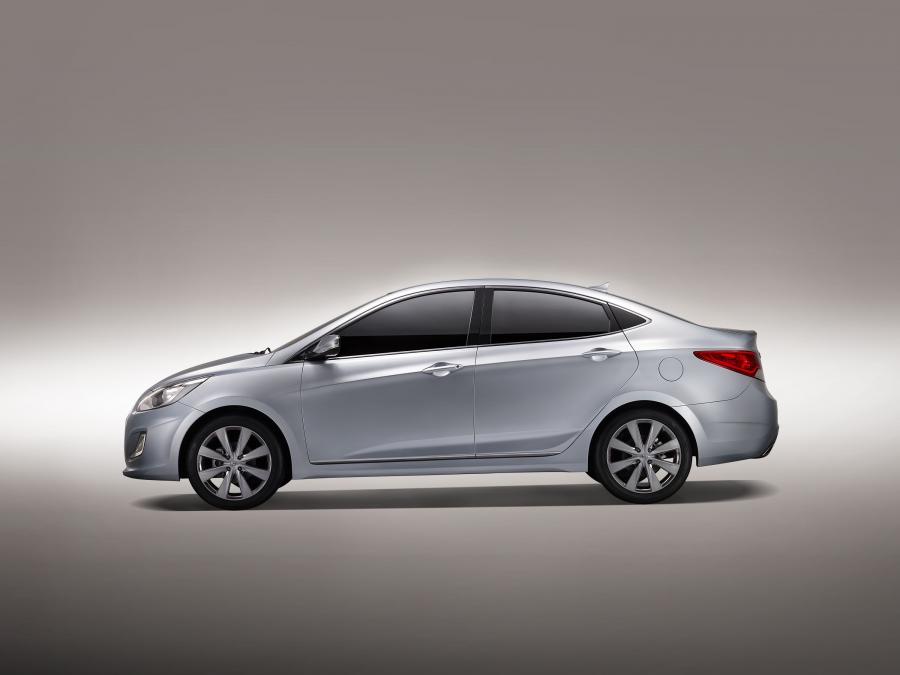  Hyundai RB Concept 2010 года  (фото 38 из 50)